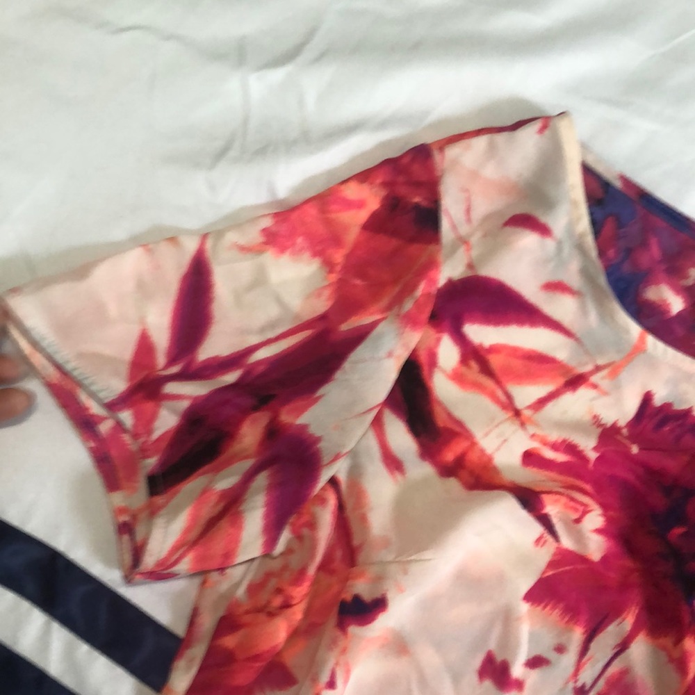 APT 9 Bibrant colors blouse - Picture 4 of 6
